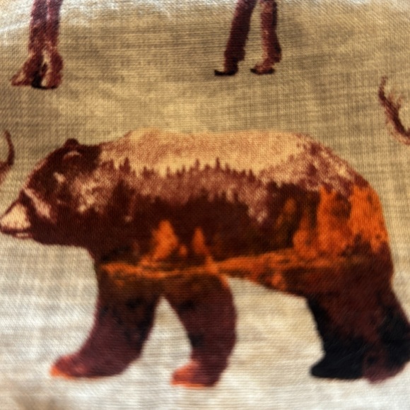 2 Wilderness standard pillowcases 26” x 20” - Picture 8 of 8